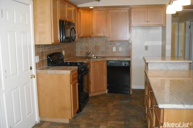4928 Donovan Dr, Carmichael, CA 95608 photo 5