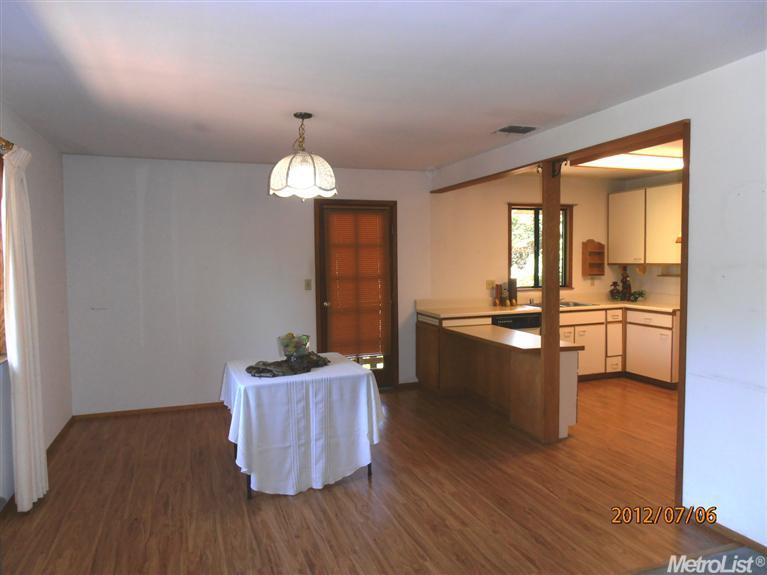 2268 Olympia Ln, Placerville, CA 95667 photo 3