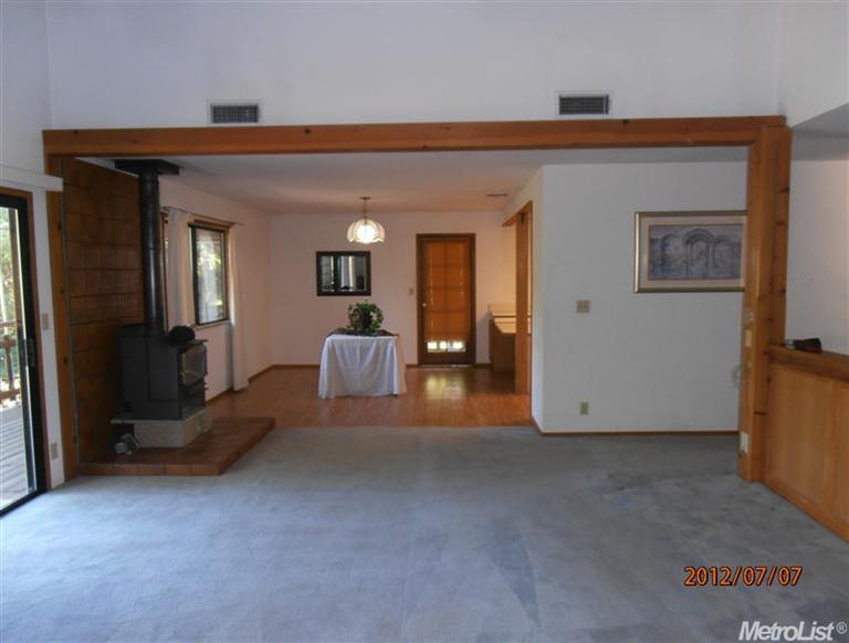 2268 Olympia Ln, Placerville, CA 95667 photo 4