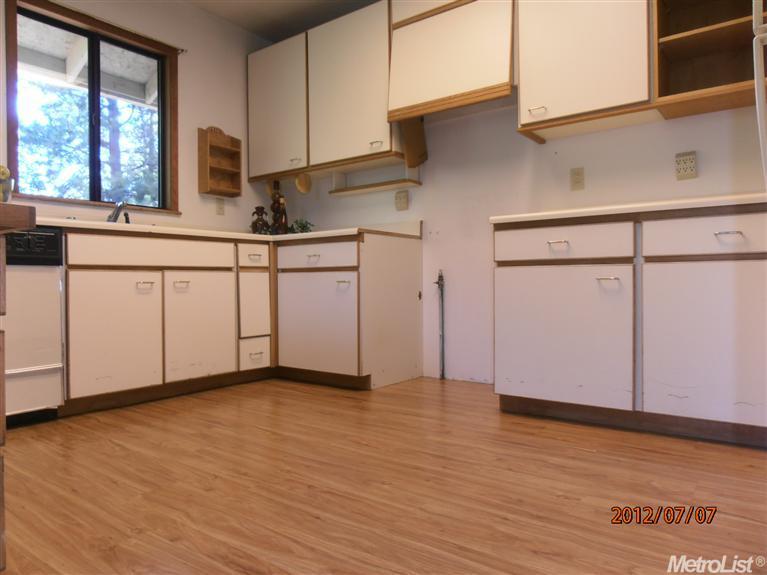 2268 Olympia Ln, Placerville, CA 95667 photo 7