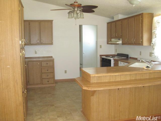 2736 Cheyenne Rd, Copperopolis, CA 95228 photo 4
