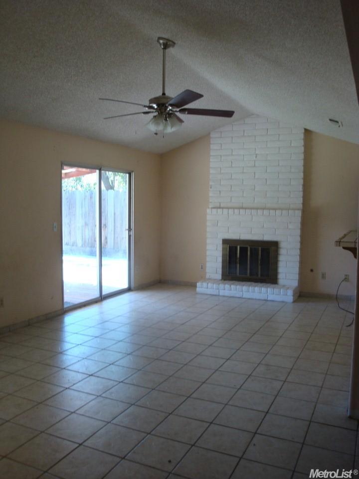 3708 Bugatti Way, Modesto, CA 95356 photo 3