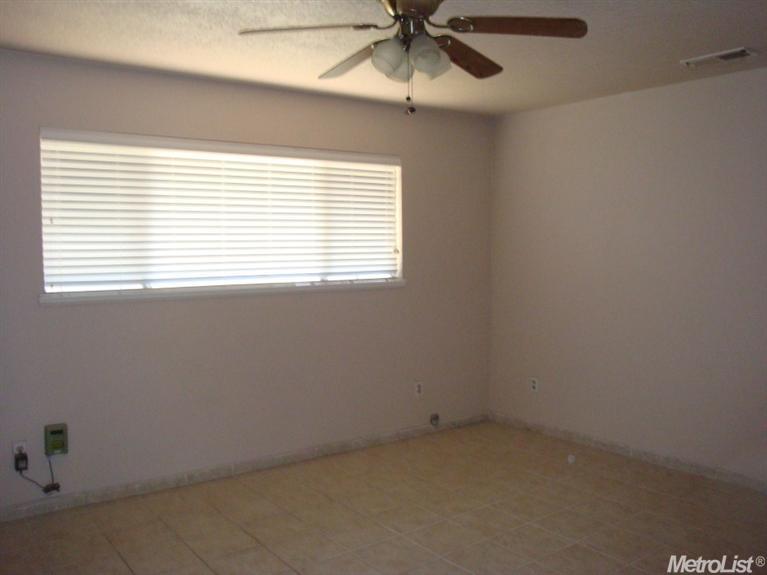 3708 Bugatti Way, Modesto, CA 95356 photo 7