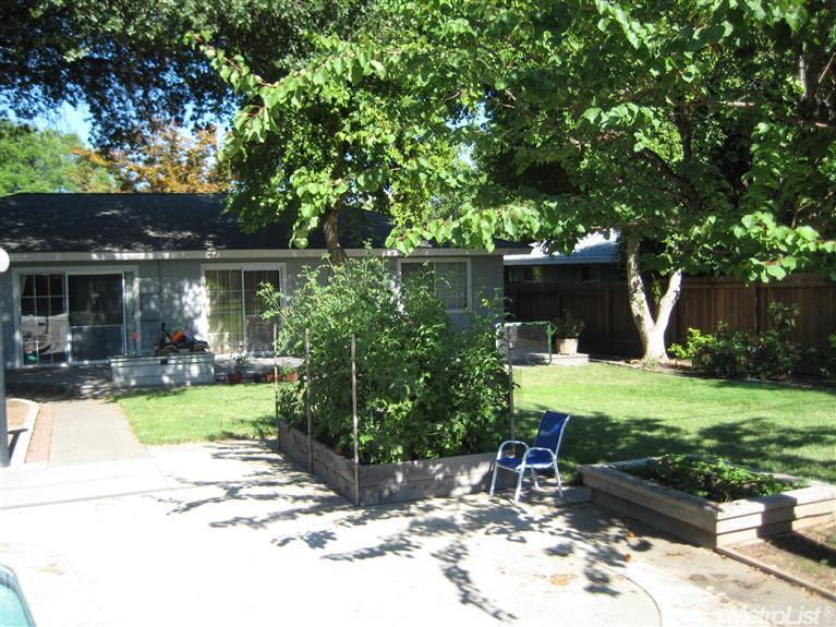 4713 Bellue St, Carmichael, CA 95608 photo 19