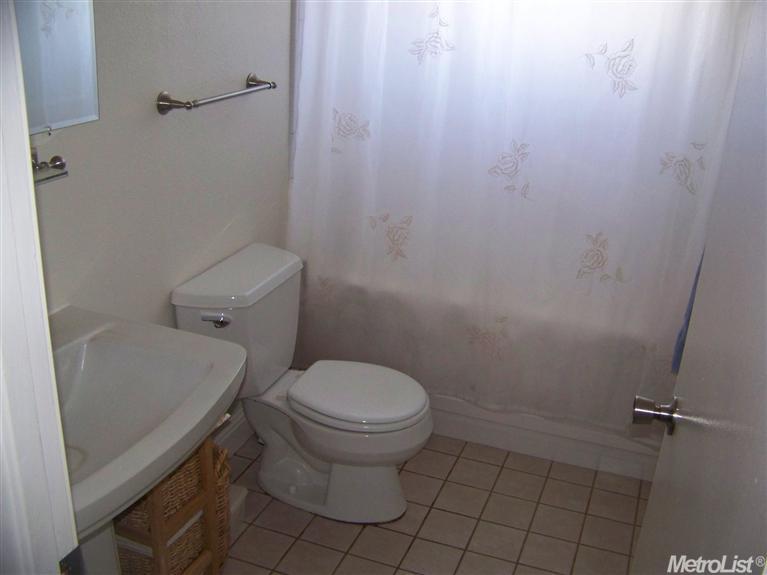 4713 Bellue St, Carmichael, CA 95608 photo 14