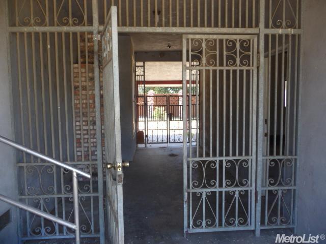 13664 Pinto Ln, Lodi, CA 95240 photo 6