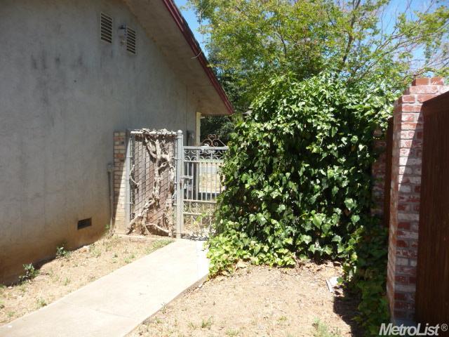 13664 Pinto Ln, Lodi, CA 95240 photo 20