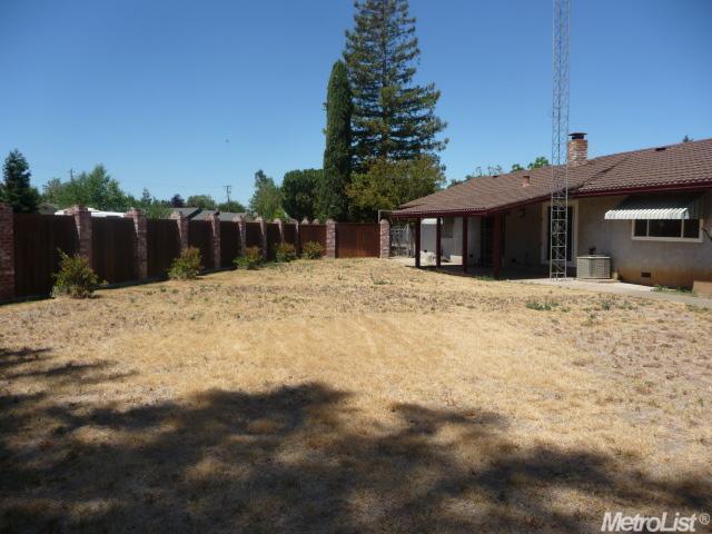 13664 Pinto Ln, Lodi, CA 95240 photo 8
