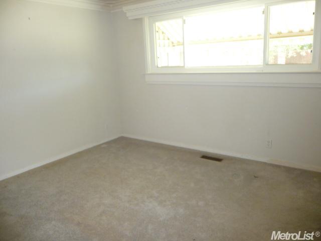 13664 Pinto Ln, Lodi, CA 95240 photo 15