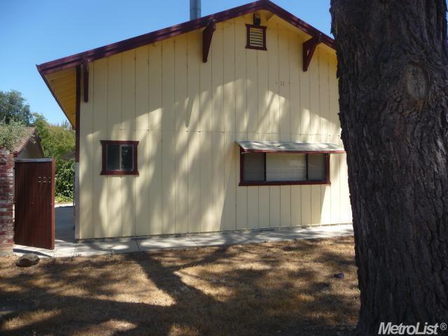 13664 Pinto Ln, Lodi, CA 95240 photo 4