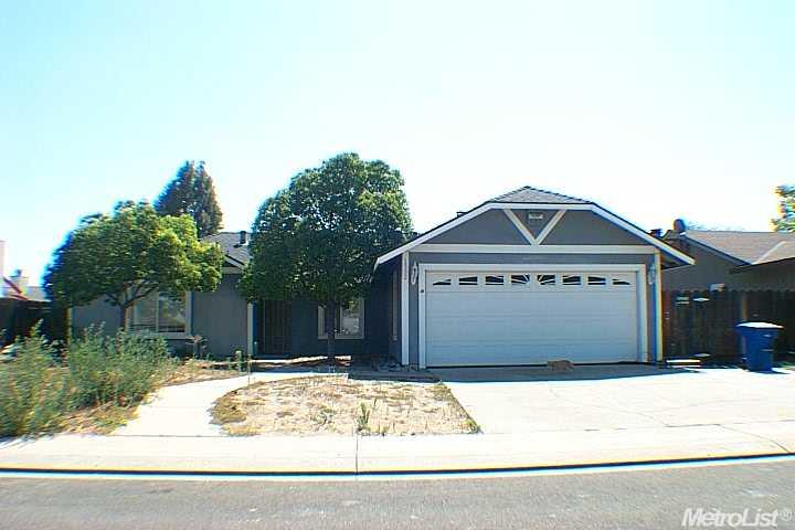 1552 Bernice Dr, Ceres, CA 95307 photo 1
