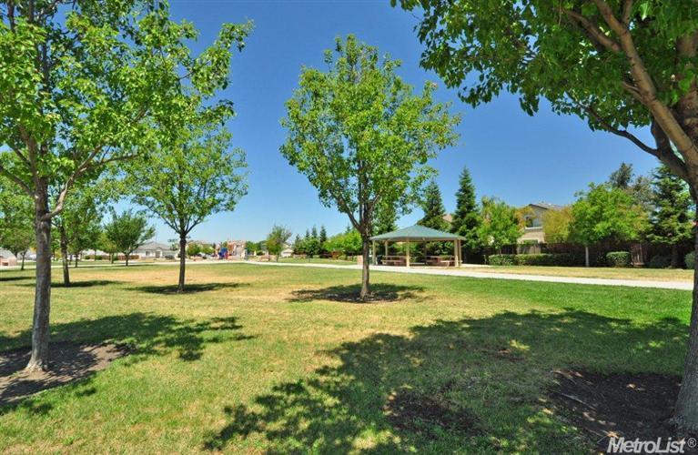 1480 Kyle Ct, Tracy, CA 95377 photo 9