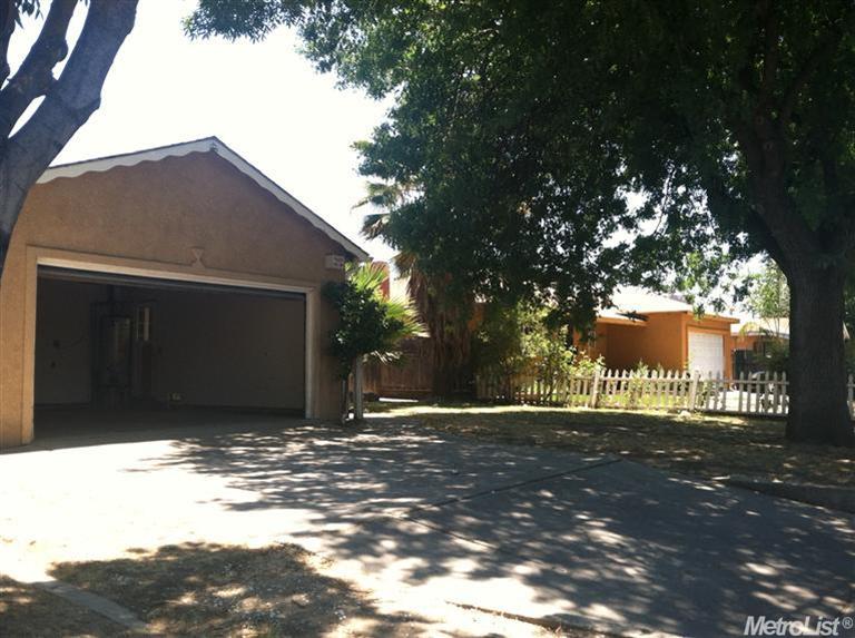 614 Mamilane, Modesto, CA 95351 photo 3
