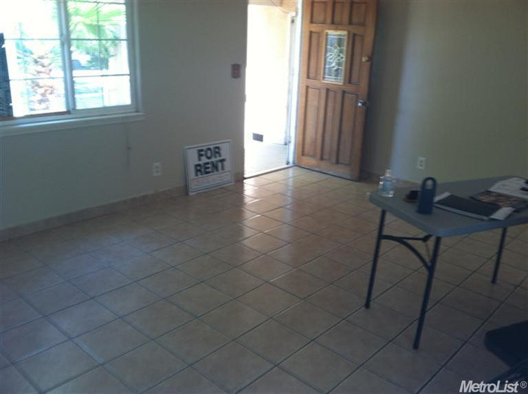 614 Mamilane, Modesto, CA 95351 photo 5