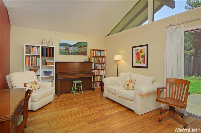 3304 Trawler Pl, Davis, CA 95616 photo 8