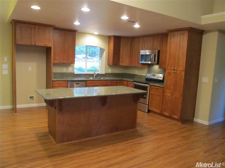 6954 Ridgeway Dr, Pollock Pines, CA 95726 photo 3