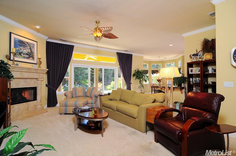 3637 Voleyn St, Carmichael, CA 95608 photo 6