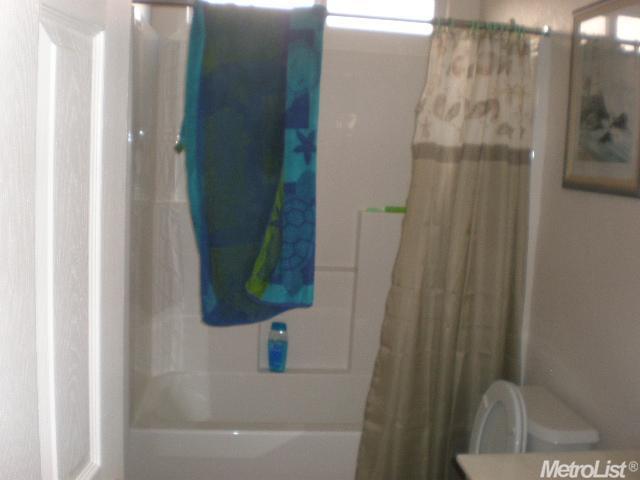 1414 Daisy Dr, Patterson, CA 95363 photo 6