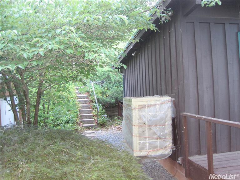 12945 La Barr Mdws, Grass Valley, CA 95949 photo 16