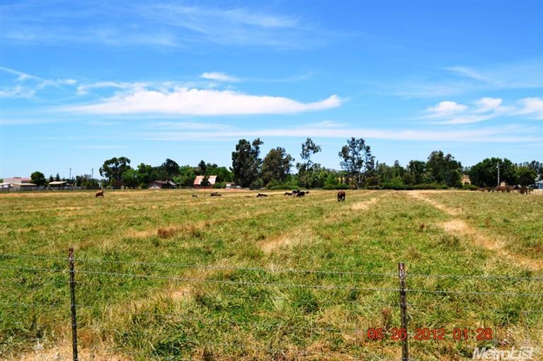 11843 Blake Rd, Wilton, CA 95693 photo 5