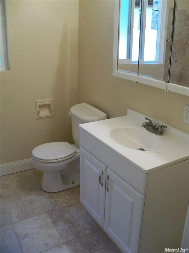 2309 Rivera Dr, Modesto, CA 95350 photo 10