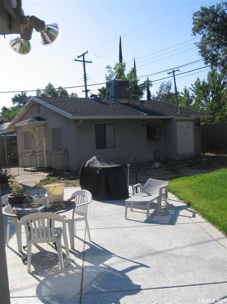 8519 Wade Ct, Orangevale, CA 95662 photo 2