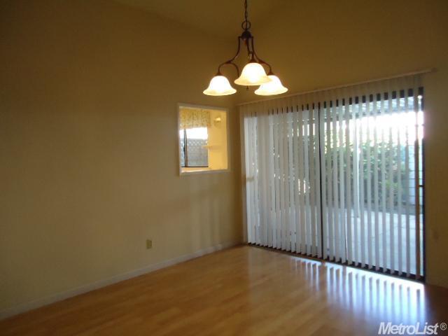 2305 Bromwich Way, Modesto, CA 95356 photo 4