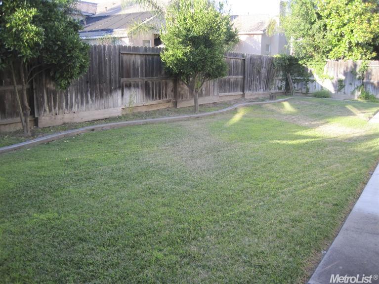 3149 Flushing Meadows Dr, Modesto, CA 95355 photo 3
