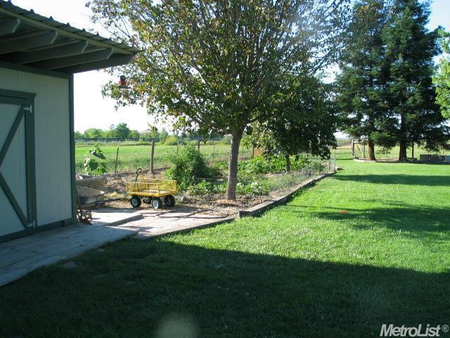 2101 E Zeering Rd, Denair, CA 95316 photo 20