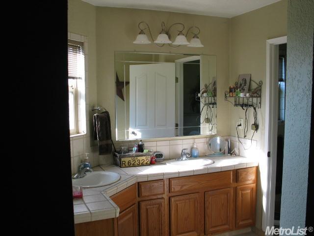 2101 E Zeering Rd, Denair, CA 95316 photo 13