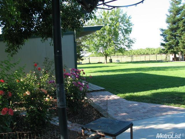 2101 E Zeering Rd, Denair, CA 95316 photo 18
