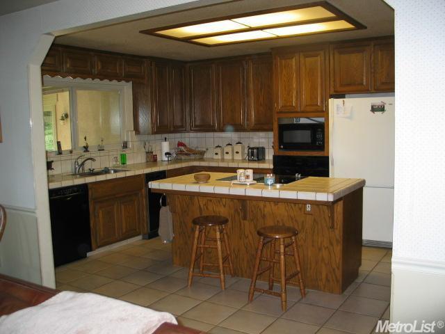 2101 E Zeering Rd, Denair, CA 95316 photo 8