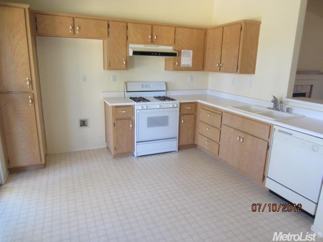 8761 Palmerson Dr, Antelope, CA 95843 photo 6