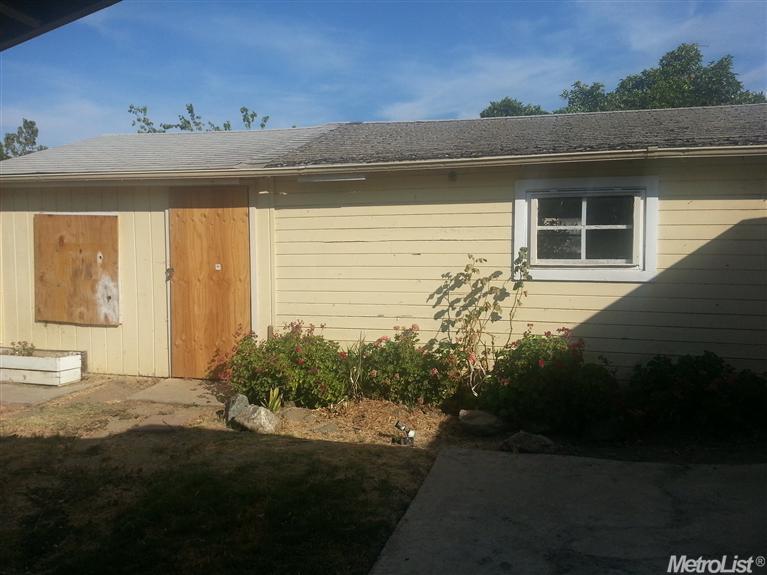 111 Weber Ave, Patterson, CA 95363 photo 5