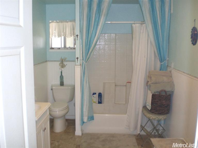 1630 Encina Ave, Modesto, CA 95354 photo 10