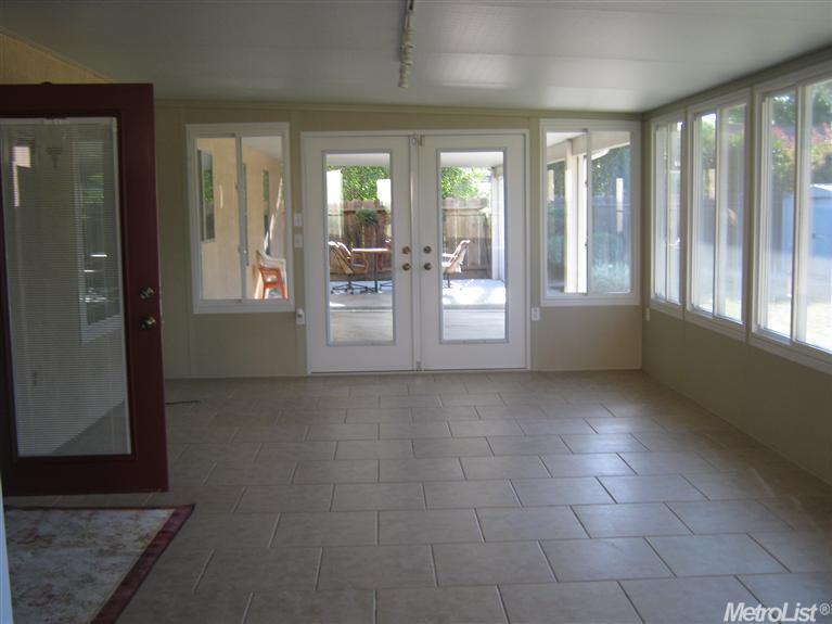 2425 Mack Ct, Modesto, CA 95358 photo 9