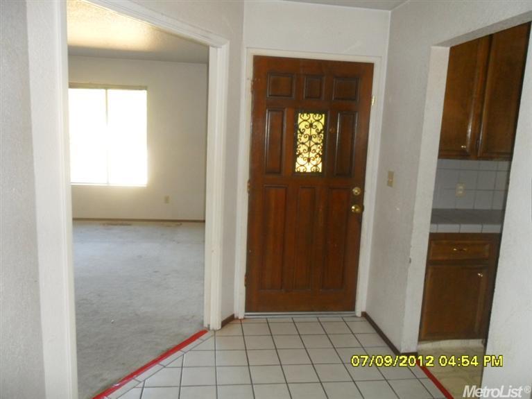 3501 Rexford Dr, Modesto, CA 95356 photo 3