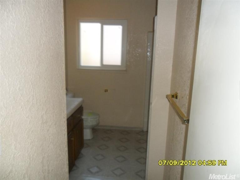 3501 Rexford Dr, Modesto, CA 95356 photo 12