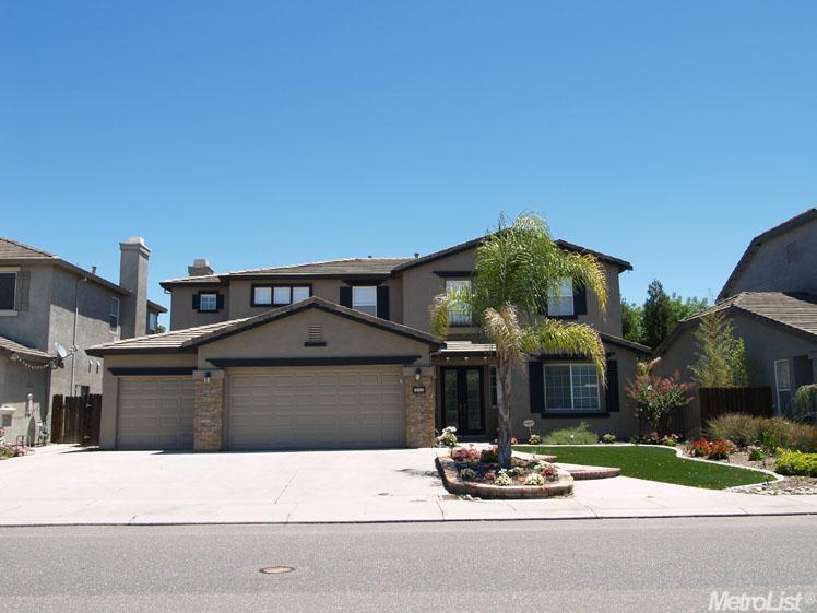 4312 Blake Dr, Modesto, CA 95356 photo 1