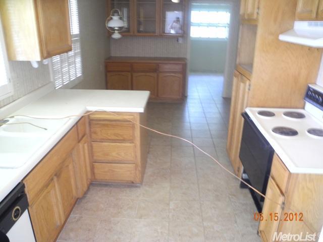 2045 Mission Ave, Carmichael, CA 95608 photo 2