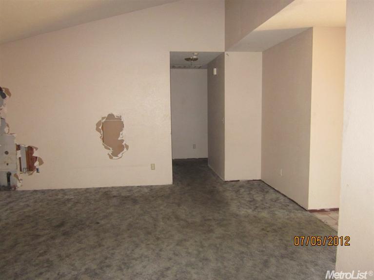 1301 Eugene Ave, Modesto, CA 95351 photo 5
