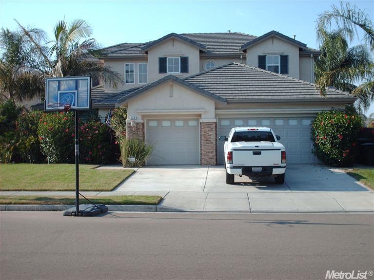 473 Ridgeview Dr, Tracy, CA 95377 photo 2
