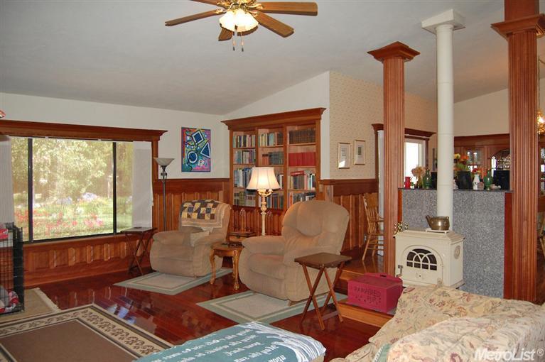 10312 Davis Rd, Wilton, CA 95693 photo 5