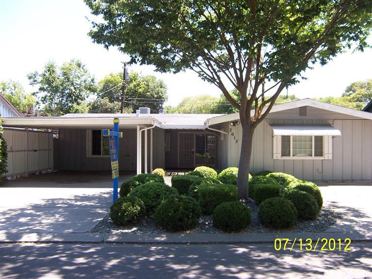 2012 Somerset Dr, Modesto, CA 95350 photo 2