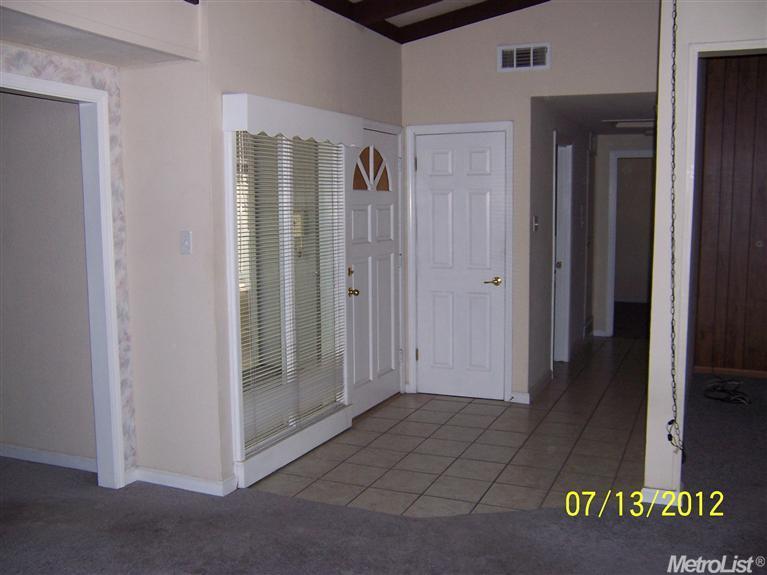 2012 Somerset Dr, Modesto, CA 95350 photo 10