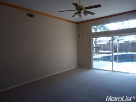 1779 Northgate Dr, Manteca, CA 95336 photo 2