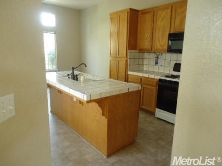 1779 Northgate Dr, Manteca, CA 95336 photo 4