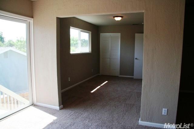 605 Derby Ln, Modesto, CA 95350 photo 8