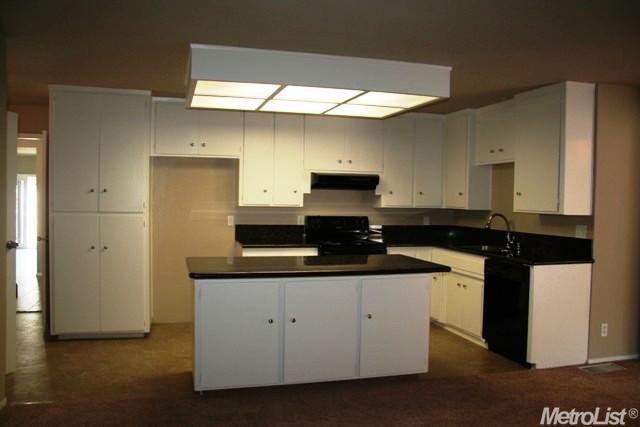 605 Derby Ln, Modesto, CA 95350 photo 6