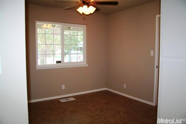 605 Derby Ln, Modesto, CA 95350 photo 7
